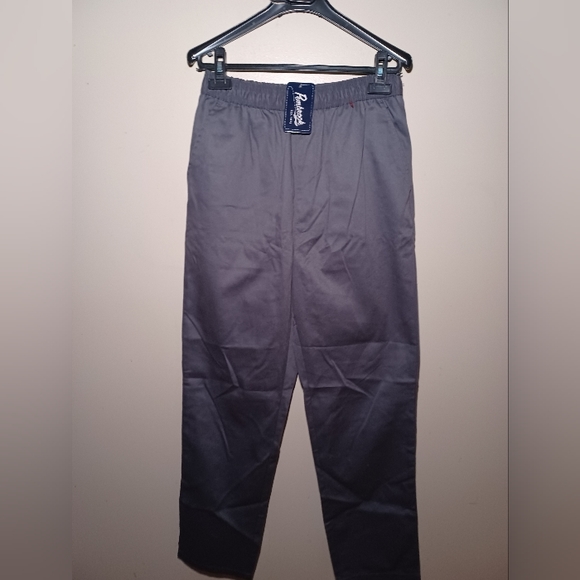 Pembroke - Picture 3 of 11